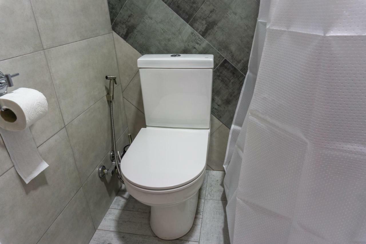 Guesthouse Kado Tbilisi Esterno foto